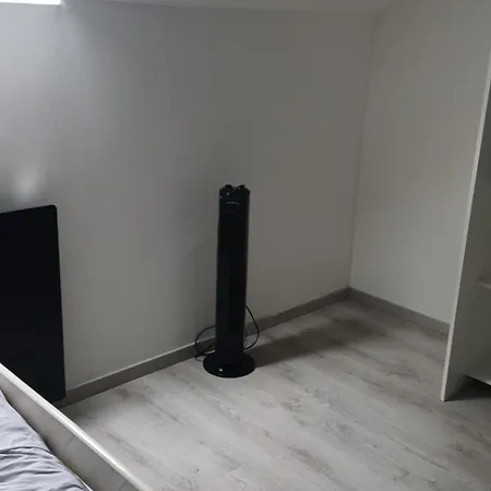 Proche Du Centre